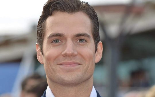 henry cavill solocine