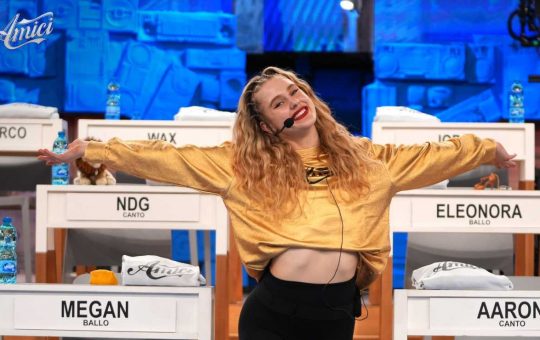 Isobel ha conquistato il pubblico di "Amici 22" con il suo talento e la sua simpatia