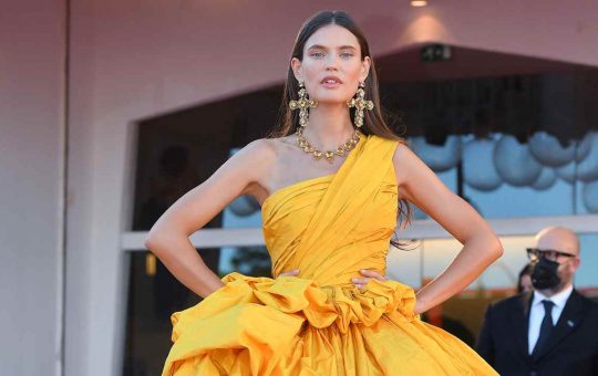 Bianca Balti dice addio alla sua bicicletta