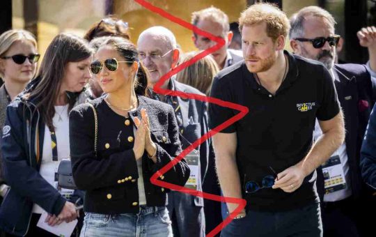 Harry e Meghan Markle starebbero per divorziare? Lui in albergo lontano da lei