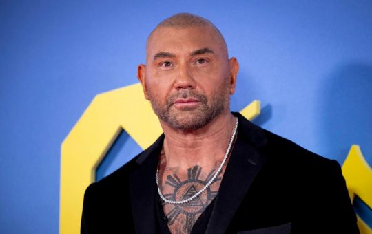 Dave Bautista- Universe Most Wanted- solocine.it